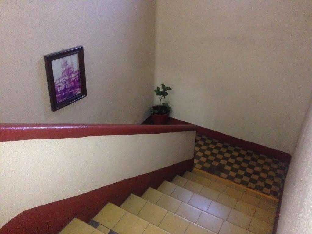 Hotel Gallo Rubio กัวดาลาฮารา ภายนอก รูปภาพ